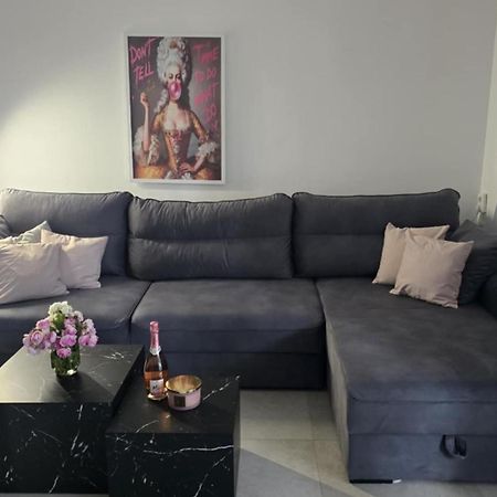 Apartment Panorama - Amazing Sea View, Newly Renovated Dugi Rat Exterior foto