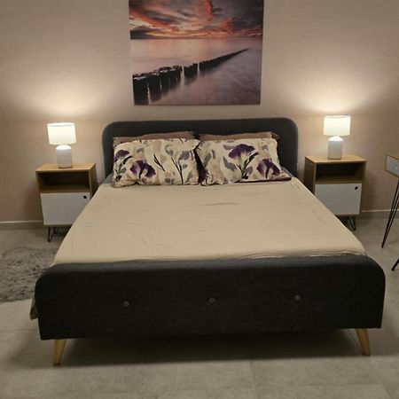 Apartment Panorama - Amazing Sea View, Newly Renovated Dugi Rat Exterior foto
